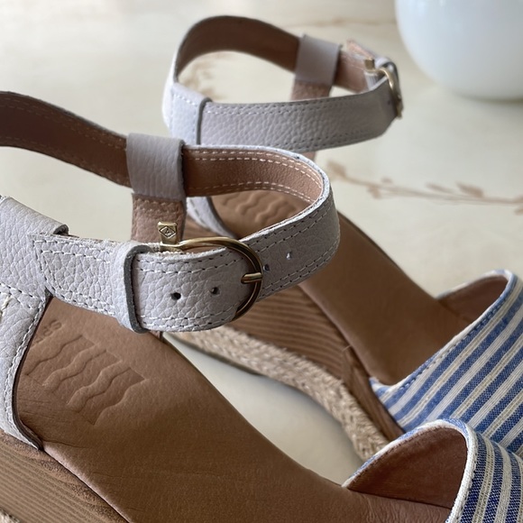 Sperry wedges size 11 - Picture 6 of 11